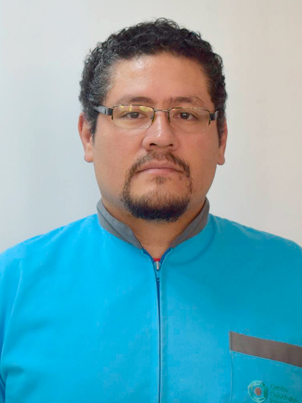 DR. JAVIER TORRES OLIVA